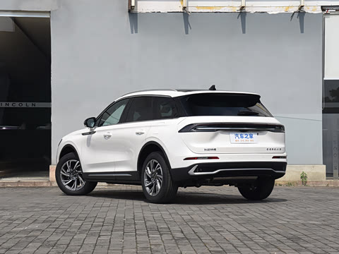 2025�� 2.0T ����������