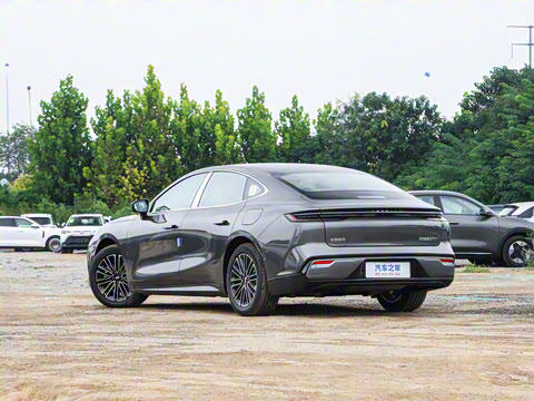 2025�� 60km EM-i ������