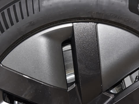 2025�� Ultra ���ܻ��°�