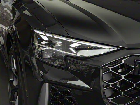 2026�� RS Q8 4.0T performance