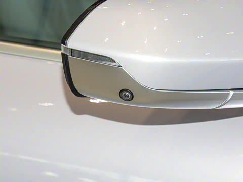 2025�� 100kWh Touring