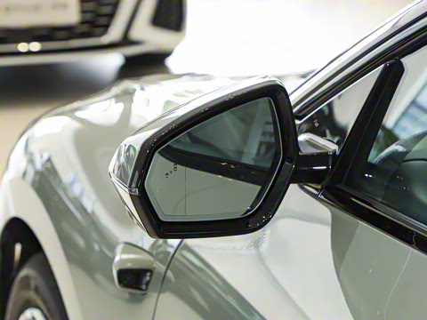 2026�� �ȷ�quattro��