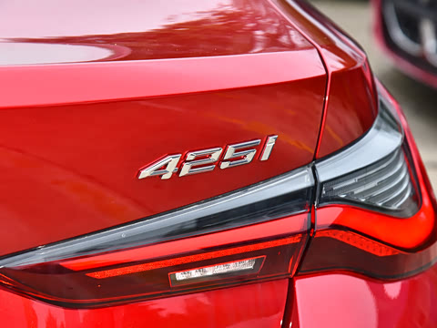 2026�� 425i Gran Coupe M�˶���װ