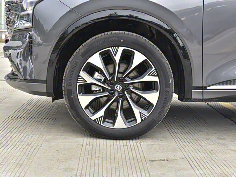 2025�� ���Ĵ� UItra 2.0T ������ �����