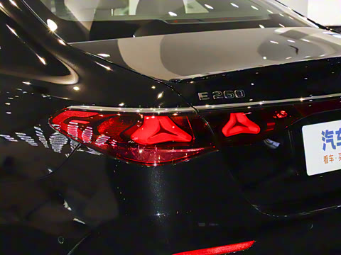 2026�� E 260 �˶���