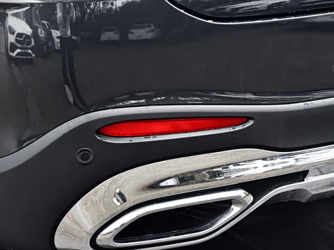 2026�� GLC 300 L 4MATIC ������ 5��