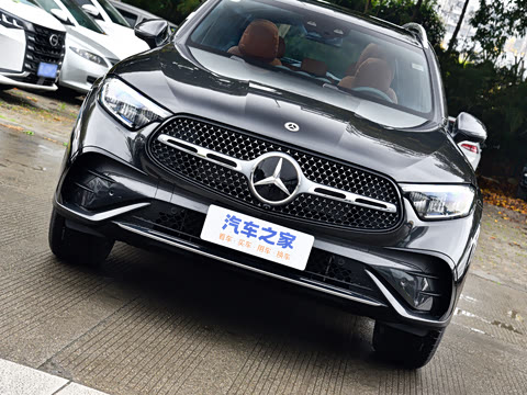 2026�� GLC 300 L 4MATIC ������ 5��