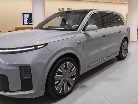 2026�� Ultra