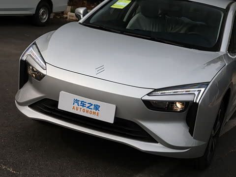 2026�� 705km MAX����������