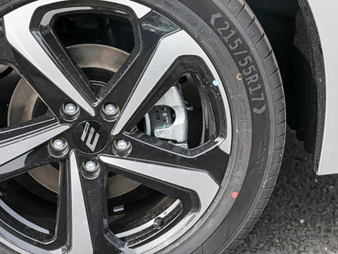 2026�� 705km MAX����������