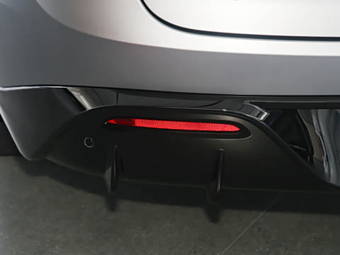 2025�� 705km Max