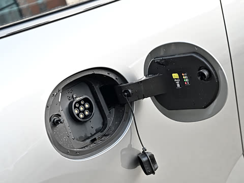 2026�� 463km COOPER SE ������