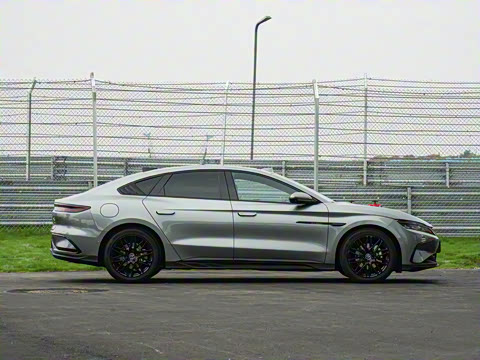 2025�� DM-i �Ǽݰ� 245KM�����״��콢��