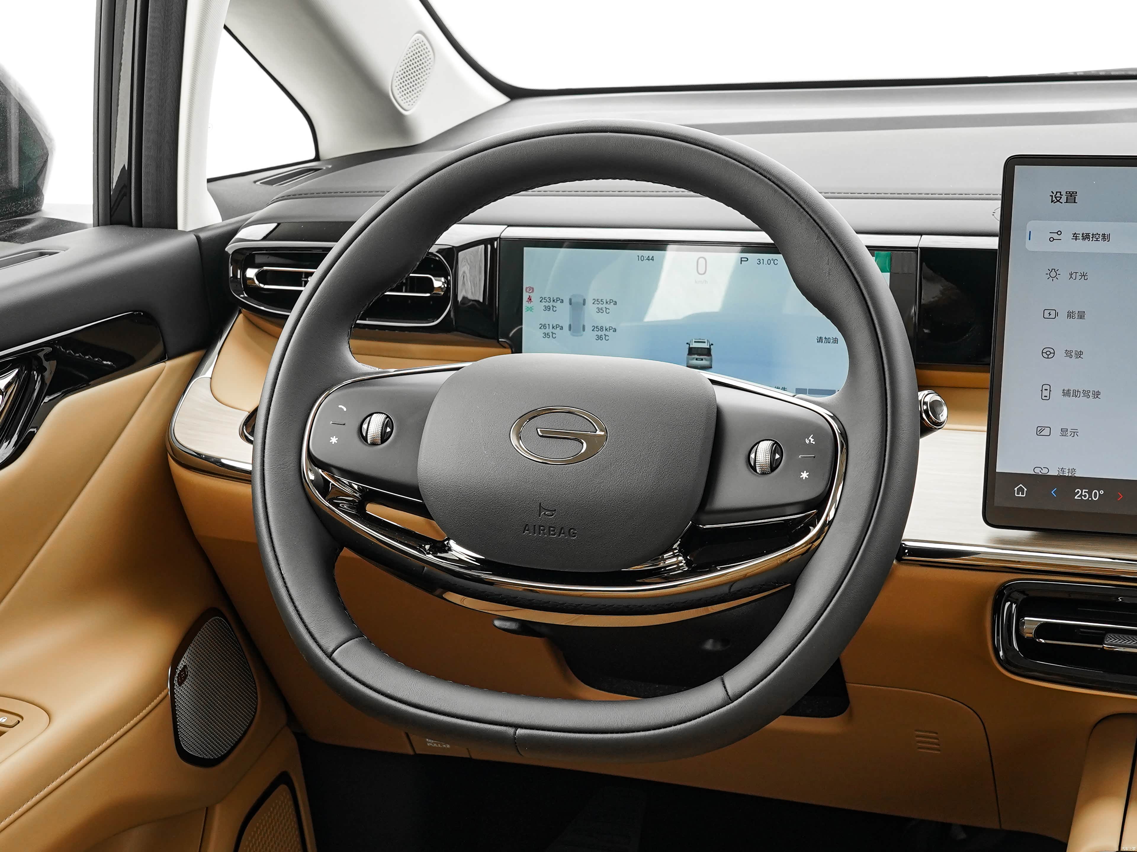 GAC E8 PHEV, миниатюра 16