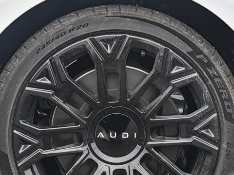 2026�� �콢quattro��