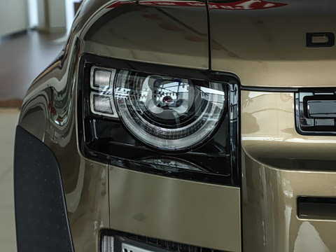 2025�� 110 3.0T P400 �����ر��