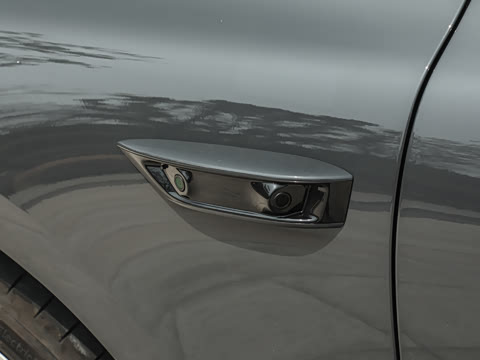 2026�� quattro Ǭ���Ǽݰ�