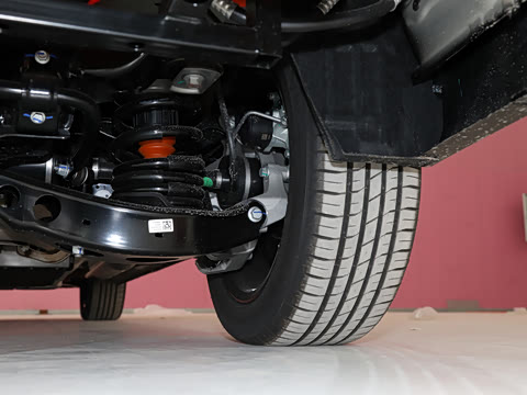 2026�� ���̰� 230����� 7��