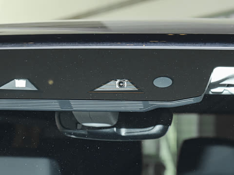 2026�� 90 2.0T P300 S