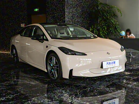 2025�� 710 Max��