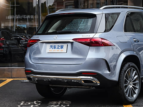 2025�� �Ŀ� GLE 450 4MATIC ������
