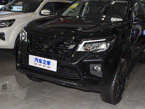 2025�� 2.0T ��������ʿ��