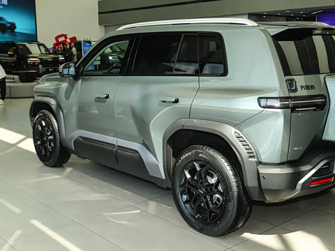 2026�� 620KM ���������