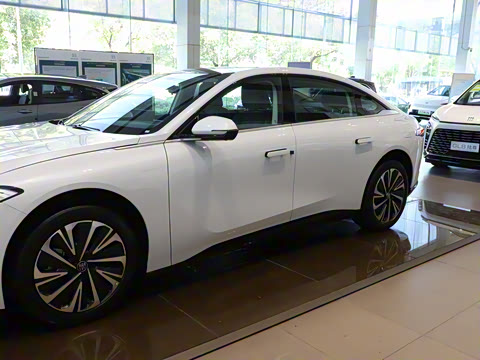 2025�� ������