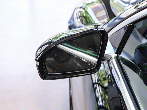 2025�� 100kWh Touring