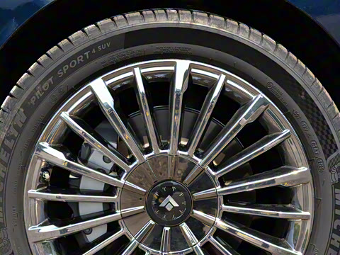 2025�� �Ŀ� 350 Max���������״��