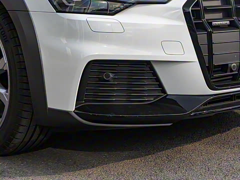 2025�� allroad quattro ̽���� 55 TFSI ����ԽҰ��