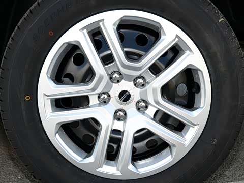 2025�� 1.5L ������