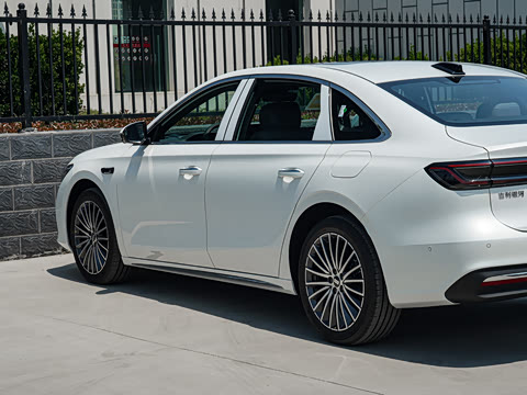 2026�� 230km ����̽��+��