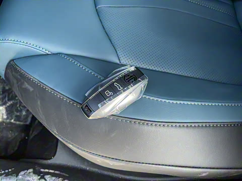 2026�� 1.5T 300 DCT���Ű�