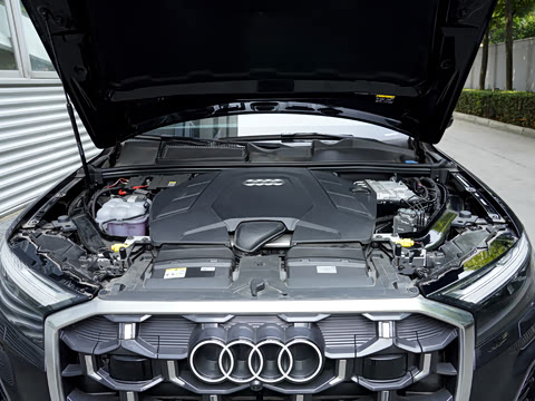 2026�� 55 TFSI quattro S line�˶���