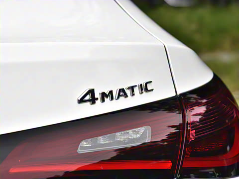 2026�� GLC 260 4MATIC ����SUV