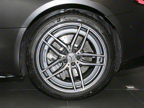 2026�� AMG GT 50 