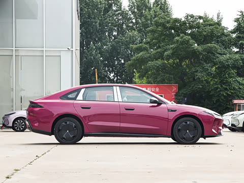 2026�� 535 PLUS�����