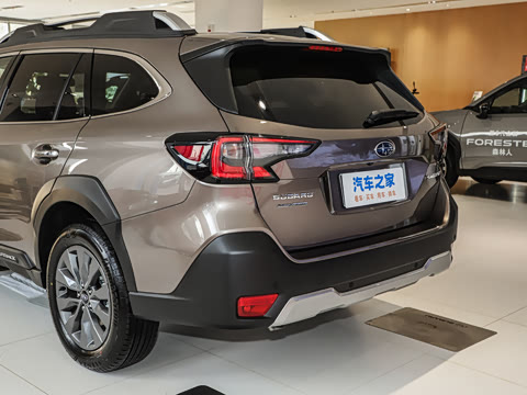 2024�� 2.5i AWD�˶��� EyeSight