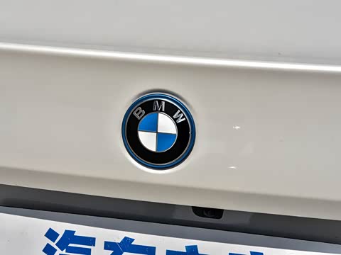 2026�� �Ŀ� eDrive 35L M�˶���װ