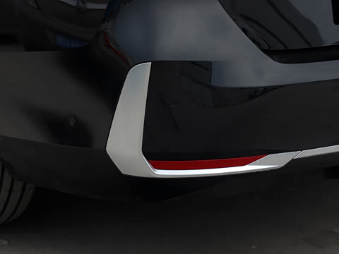 2026�� �Ŀ� 525Li ������װ