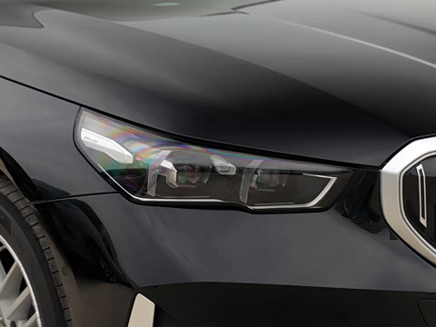 2026�� �Ŀ� 525Li ������װ