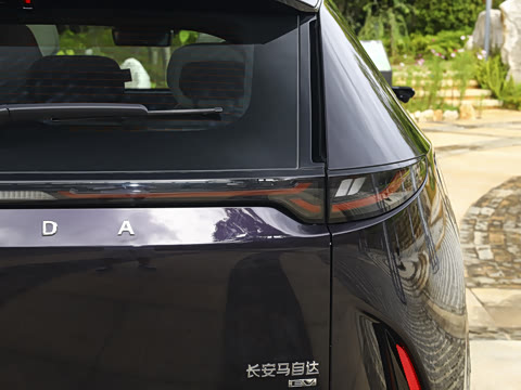 2025�� ����200 Max