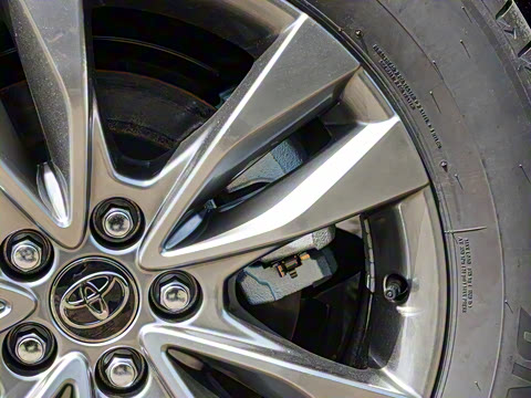 2026�� 2.5L ˫������������