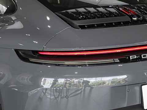 2026�� Carrera 3.0T