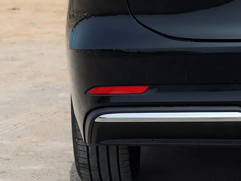 2026�� EM-i 235km ̽��+��