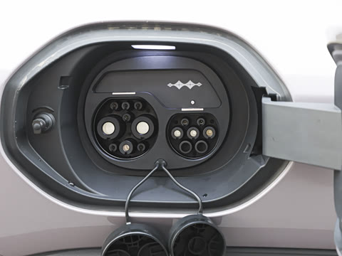 2025�� �Ŀ� 501KM �������˻���