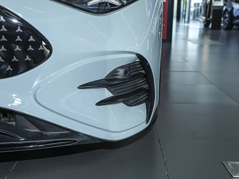 2025�� 300L �����������ǰ�