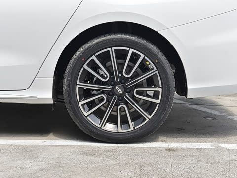 2026�� 1.6T ������