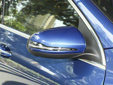 2025�� �Ŀ� GLA 220